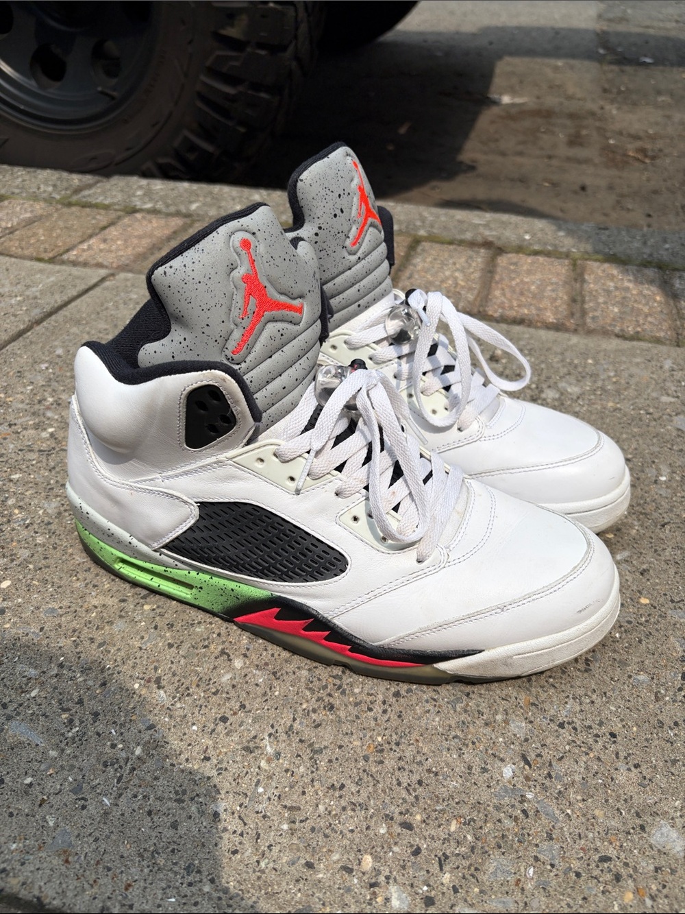 Jordan Retro 5 White Black Grey with Neon Green & Red Accents